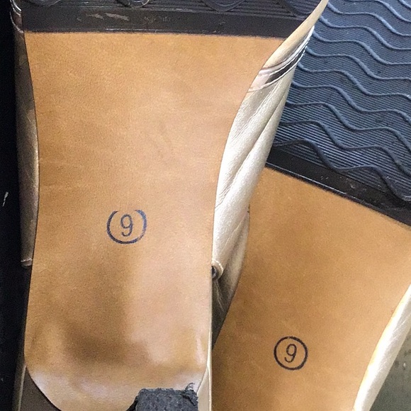 Laconia Sling Backs size 9 worn once - Picture 3 of 4